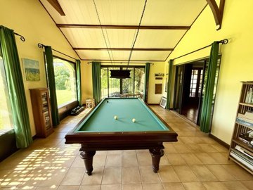 011692f9177d8c0d80da523e03172f4c9b3fc4b174403