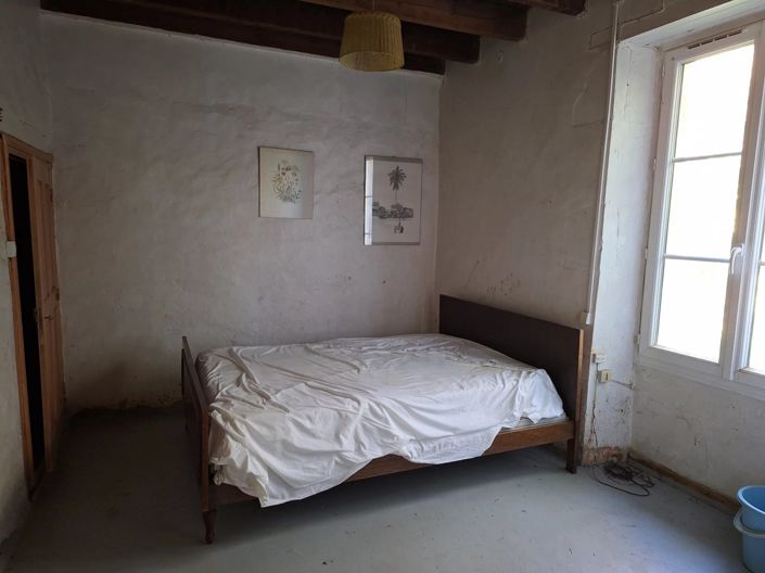 Image No.4-Maison de 2 chambres à vendre à Charroux