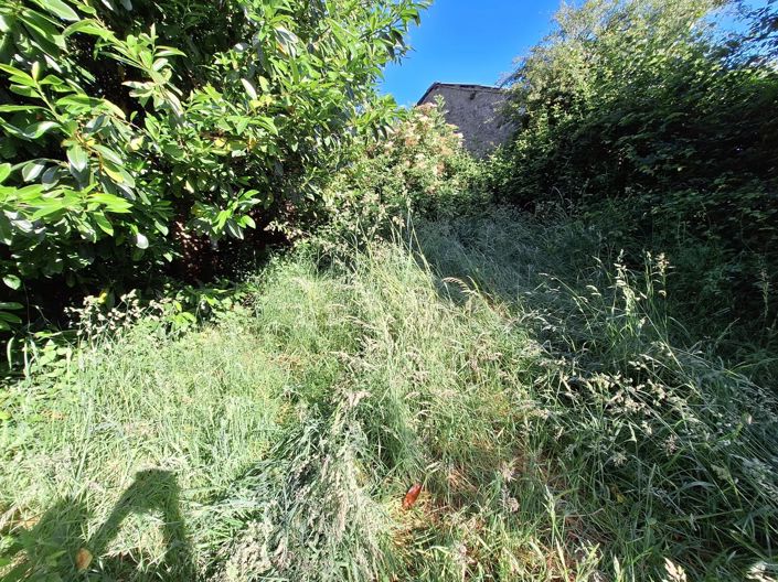 Image No.2-Maison de 2 chambres à vendre à Charroux