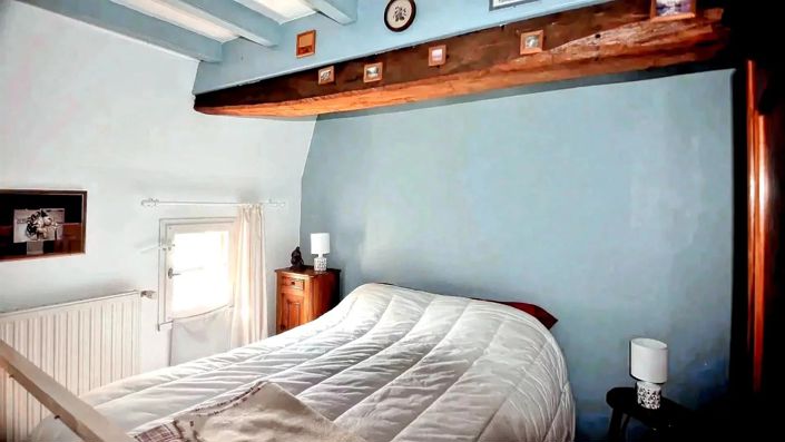 Image No.10-4 Bed House for sale