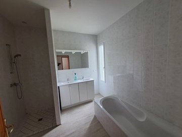 c5176f3b67924847c16aaceb096905c450bcf6f817326