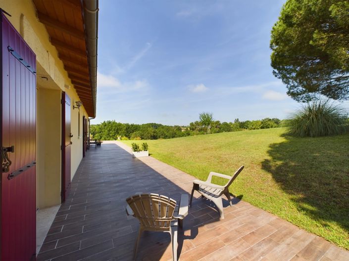 Image No.15-6 Bed House for sale