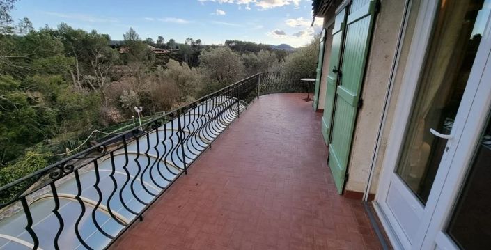 Image No.13-Maison de 5 chambres à vendre à Carcès