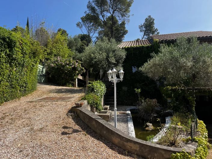 Image No.6-Maison de 5 chambres à vendre à Carcès