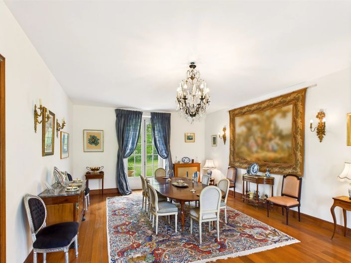 Image No.2-9 Bed House for sale