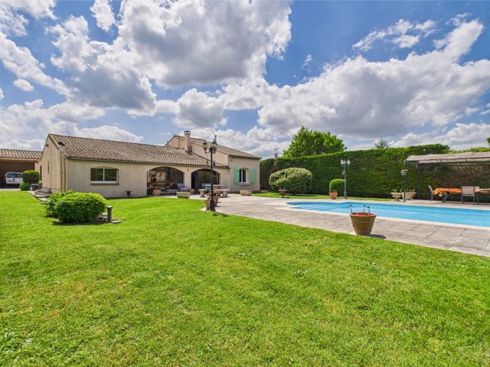 Image No.1-3 Bed House for sale