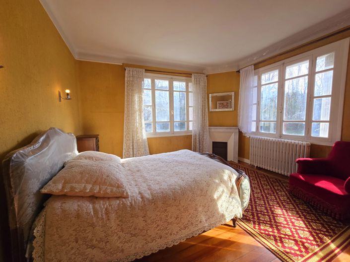 Image No.7-3 Bed House for sale