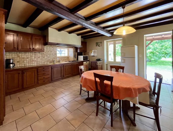 Image No.3-Maison de 5 chambres à vendre à Aubeterre-sur-Dronne