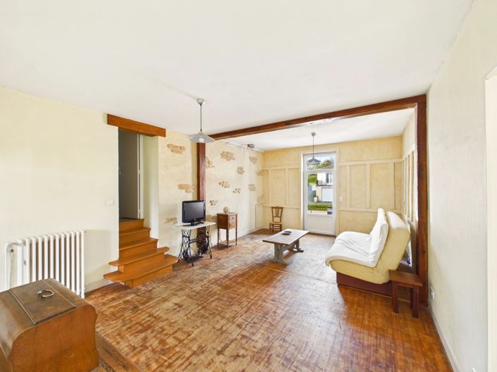 Image No.3-6 Bed House for sale