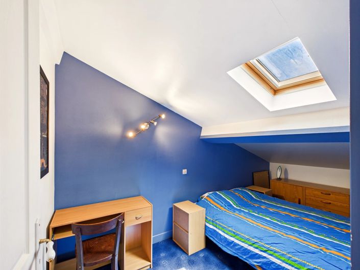 Image No.11-2 Bed House for sale