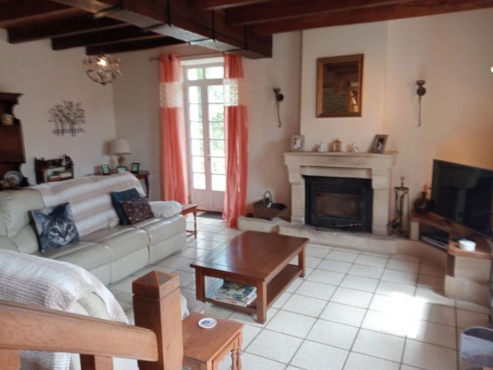 Image No.14-3 Bed House for sale