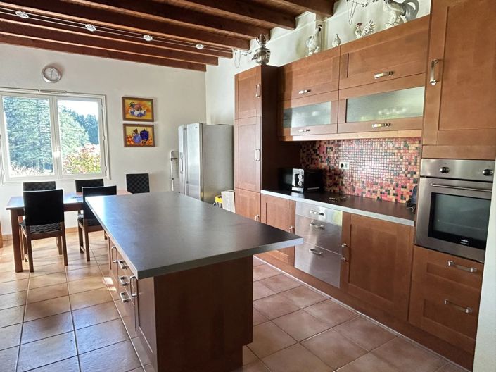 Image No.5-3 Bed House for sale