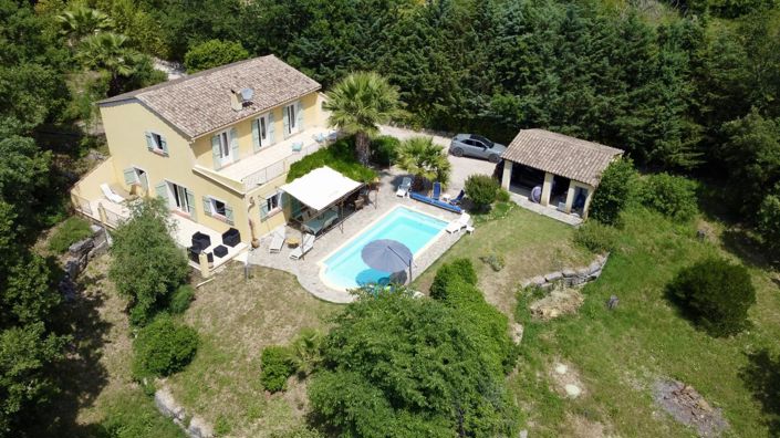 Image No.1-4 Bed House for sale