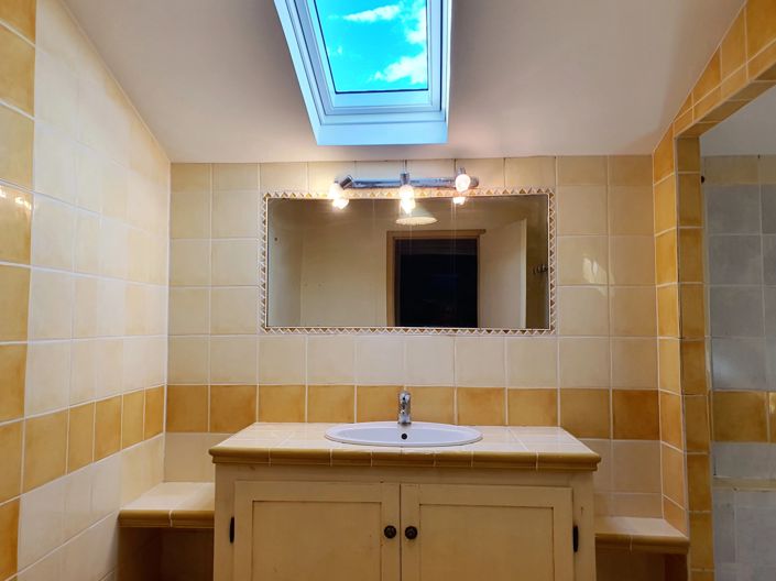 Image No.15-5 Bed House for sale