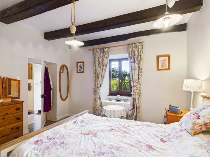 Image No.8-3 Bed House for sale