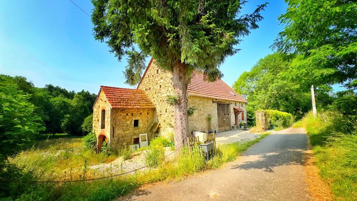 Image No.2-Maison de 1 chambre à vendre à Saint-Pardoux-les-Cards