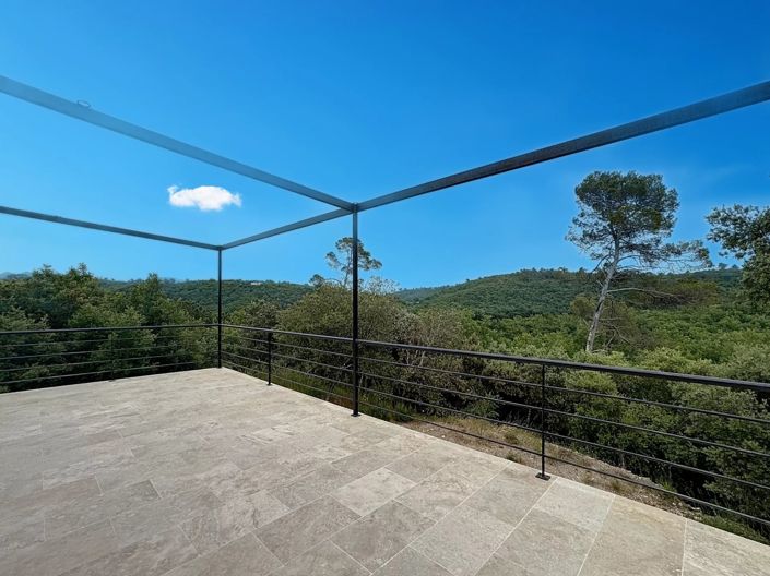 Image No.3-4 Bed House for sale