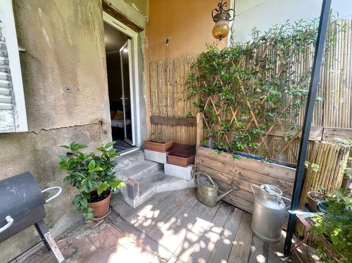 Image No.1-1 Bed Property for sale