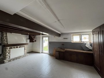 231e165f2f4d711f16875fc4107fe72041b2834167192