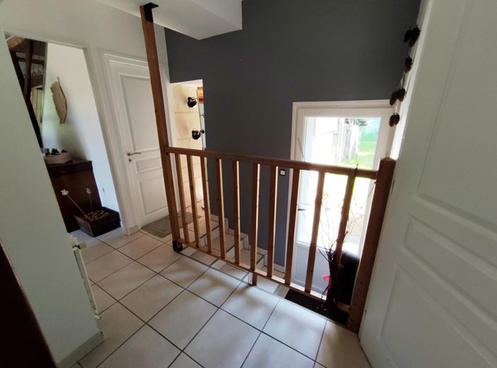 Image No.9-3 Bed House for sale