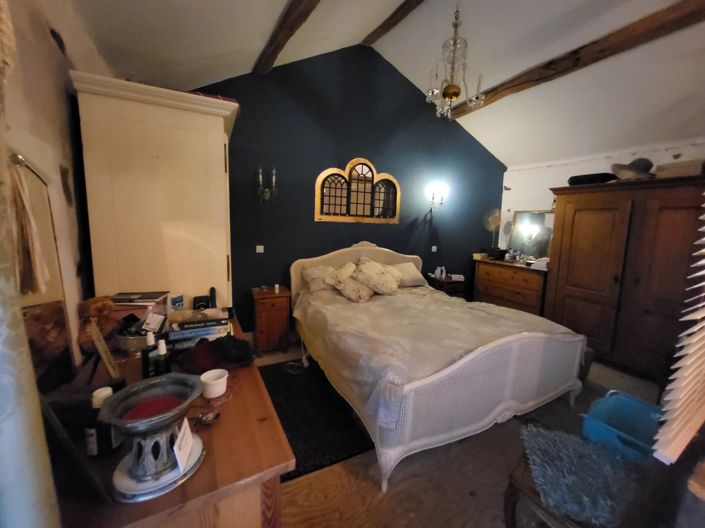 Image No.12-5 Bed House for sale