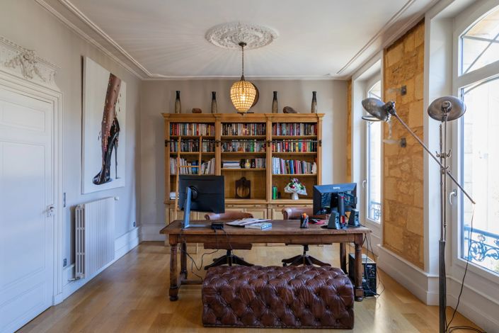 Image No.3-5 Bed House for sale