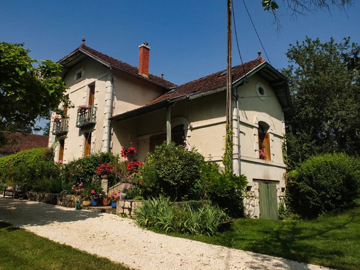 Image No.1-5 Bed House for sale