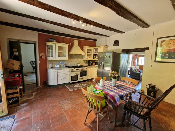 Image No.3-3 Bed House for sale