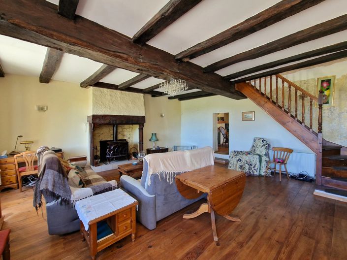 Image No.5-3 Bed House for sale