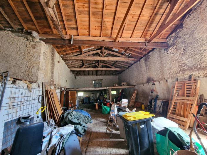 Image No.9-3 Bed House for sale