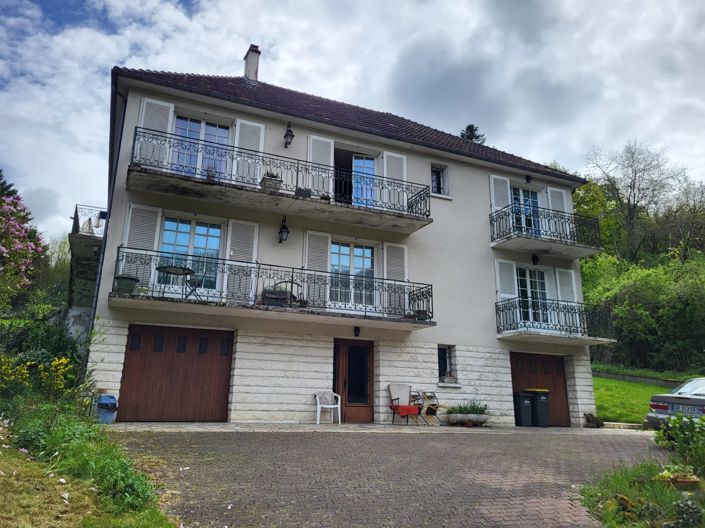 Image No.1-7 Bed House for sale
