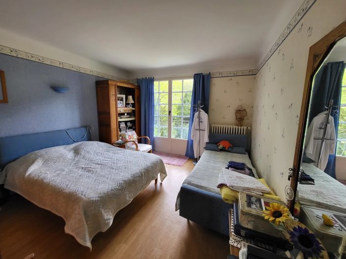 Image No.10-7 Bed House for sale