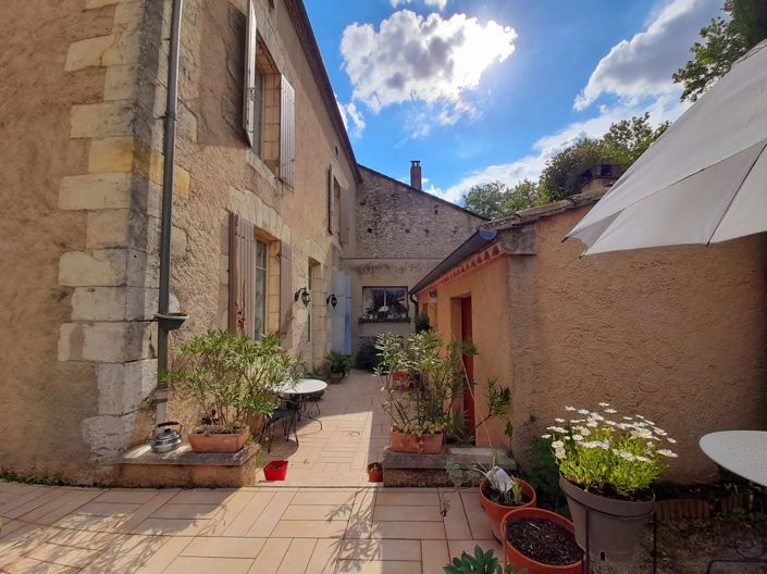 Image No.1-4 Bed Village House for sale