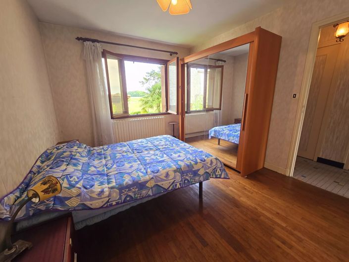 Image No.7-4 Bed House for sale