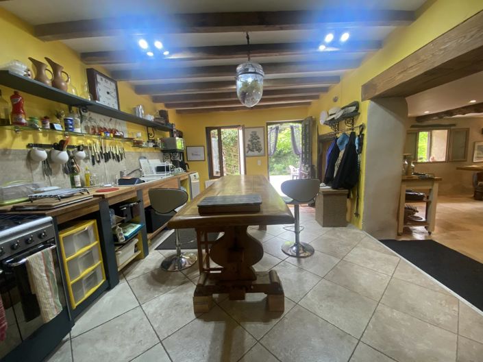 Image No.3-4 Bed House for sale