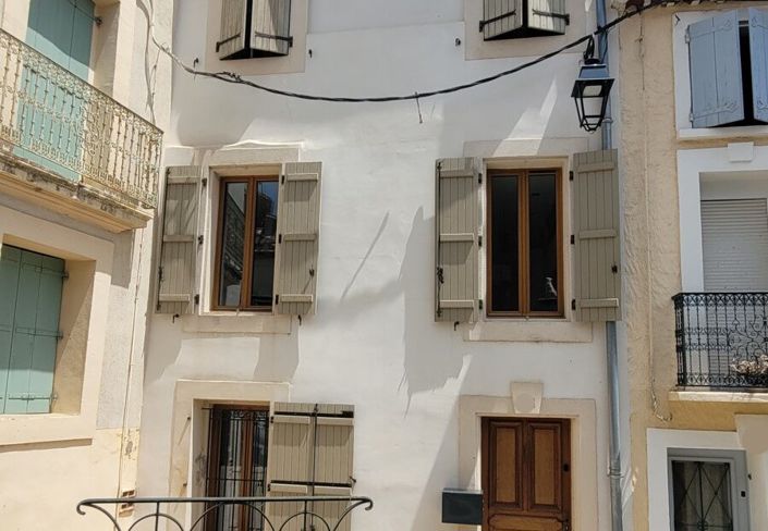 Image No.1-3 Bed House for sale