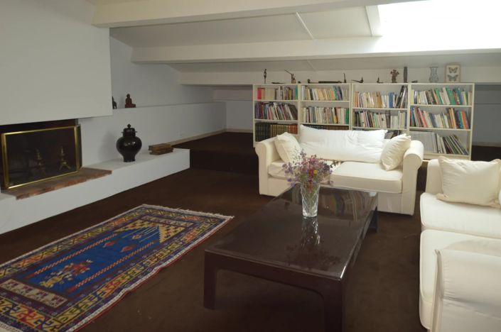 Image No.11-4 Bed Property for sale