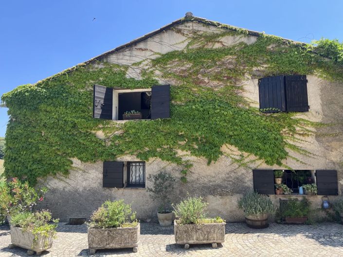 Image No.1-3 Bed Village House for sale