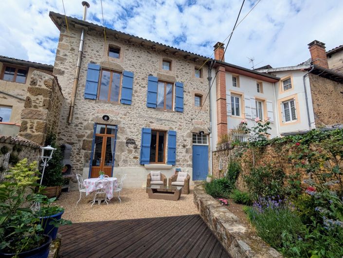 Image No.1-4 Bed Village House for sale