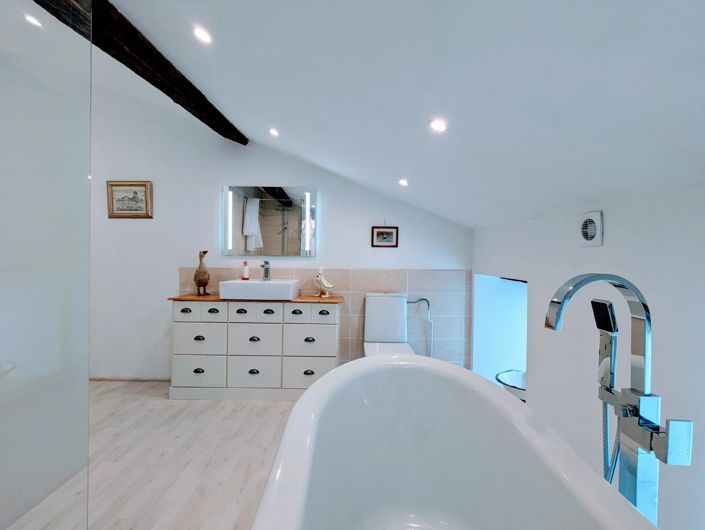 Image No.14-4 Bed Village House for sale