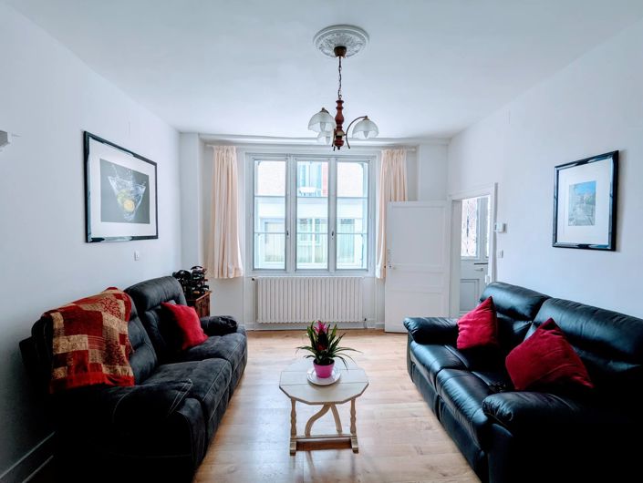 Image No.4-4 Bed Village House for sale