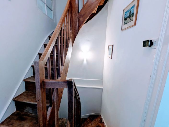 Image No.7-4 Bed Village House for sale