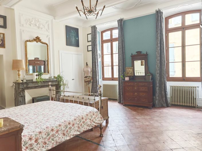 Image No.6-4 Bed House for sale