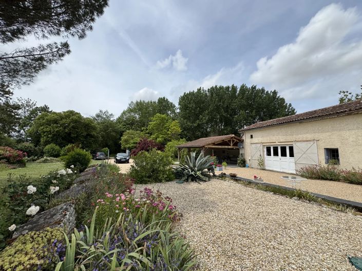 Image No.15-5 Bed Village House for sale