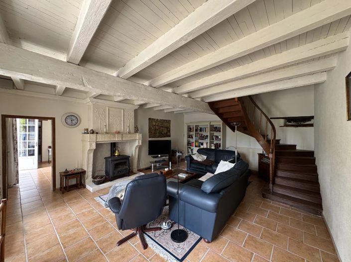 Image No.8-5 Bed Village House for sale