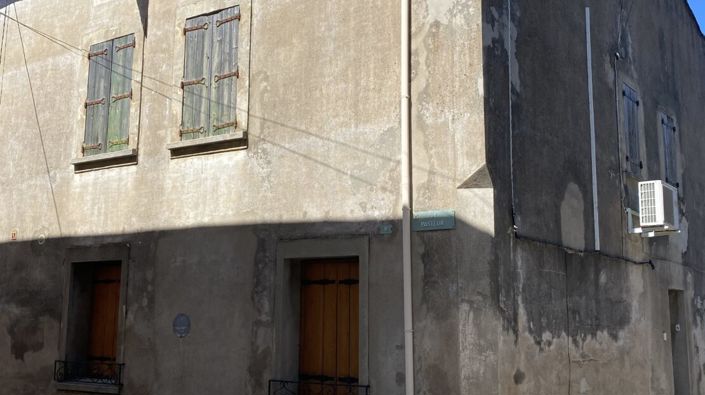 Image No.1-3 Bed House for sale