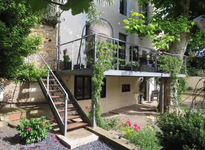 Image No.1-4 Bed House for sale