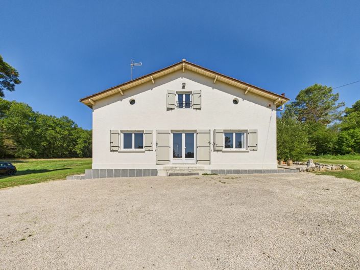Image No.1-4 Bed House for sale