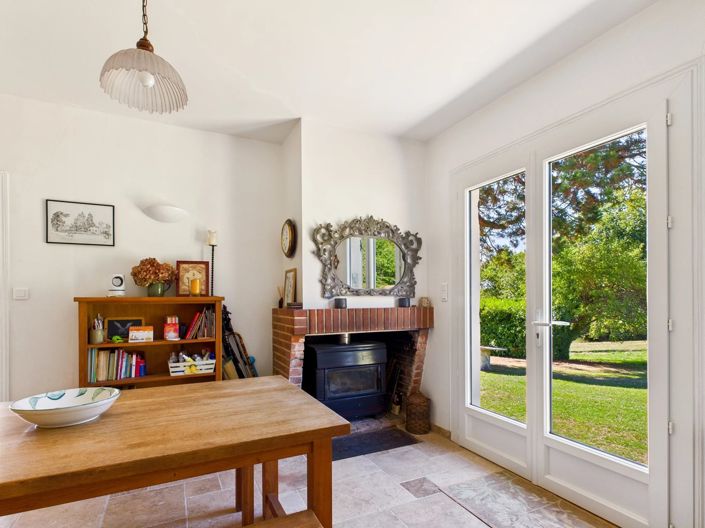 Image No.15-4 Bed House for sale