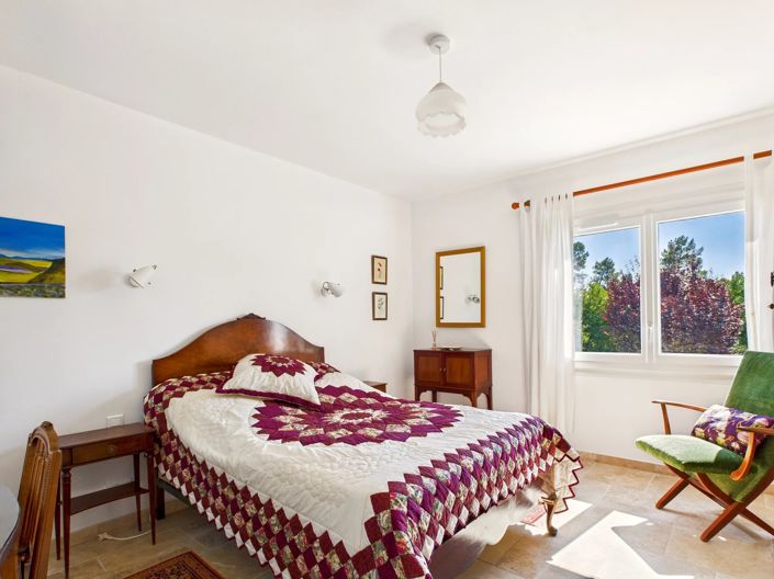 Image No.9-4 Bed House for sale